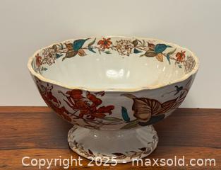 MaxSold Auction: 19C. Large Antique Scottish Fruit Bowl by D Methven &#38; Sons Kirkcaldy Pottery - Toronto (Ontario, Canada) PARTNER MANAGED Estate Sale Online Auction -  Glen Road