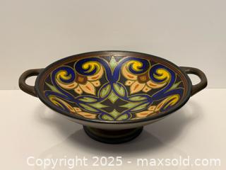 MaxSold Auction: Antique Dutch Gouda Pottery Bowl in Laric Pattern - Toronto (Ontario, Canada) PARTNER MANAGED Estate Sale Online Auction -  Glen Road