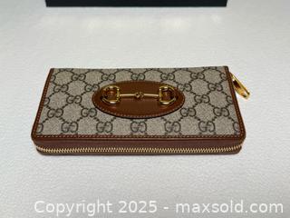 MaxSold Auction: BNIB Gucci Horsebit Logo Woman’s Long Wallet BNIB  - Toronto (Ontario, Canada) PARTNER MANAGED Estate Sale Online Auction -  Glen Road
