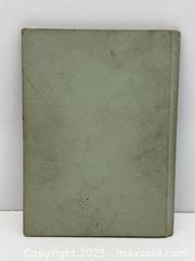 MaxSold Auction: C.1937 Dr. Seuss Mulberry St. 1st Edition  - Toronto (Ontario, Canada) PARTNER MANAGED Estate Sale Online Auction -  Glen Road