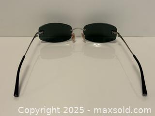 MaxSold Auction: Chanel Emerald Green Lens Sunglasses + Case - Toronto (Ontario, Canada) PARTNER MANAGED Estate Sale Online Auction -  Glen Road