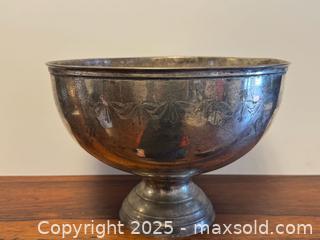 MaxSold Auction: Large Antique Silver Plated Punch Bowl - Toronto (Ontario, Canada) PARTNER MANAGED Estate Sale Online Auction -  Glen Road