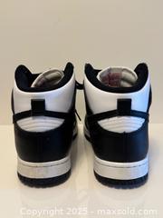 MaxSold Auction: Nike Dunk High &#34;Panda&#34; Black and White Women’s Sneakers Sz 8.5 - Toronto (Ontario, Canada) PARTNER MANAGED Estate Sale Online Auction -  Glen Road