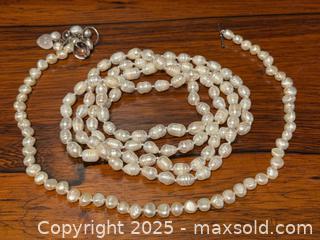 MaxSold Auction: Pair of Freshwater Pearl Single Strand Necklaces x2 - Toronto (Ontario, Canada) PARTNER MANAGED Estate Sale Online Auction -  Glen Road