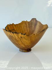 MaxSold Auction: Turned Spalted Birdseye Maple Bowl  - Toronto (Ontario, Canada) PARTNER MANAGED Estate Sale Online Auction -  Glen Road
