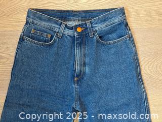 MaxSold Auction: Two Pairs of Women’s Wide Leg Blue Premium Denim Jeans - Rodebjer and Toteme Sz 27 - Toronto (Ontario, Canada) PARTNER MANAGED Estate Sale Online Auction -  Glen Road