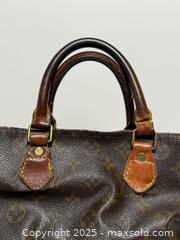 MaxSold Auction: Very Vintage Louis Vuitton Speedy 30 Handbag  - Toronto (Ontario, Canada) PARTNER MANAGED Estate Sale Online Auction -  Glen Road