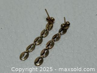 MaxSold Auction: Vintage 14K Gold Chain Earrings  - Toronto (Ontario, Canada) PARTNER MANAGED Estate Sale Online Auction -  Glen Road