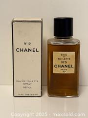 MaxSold Auction: Vintage Chanel Perfume Duo No.?5 &#38; No.?19 Eau de Toilette - Toronto (Ontario, Canada) PARTNER MANAGED Estate Sale Online Auction -  Glen Road