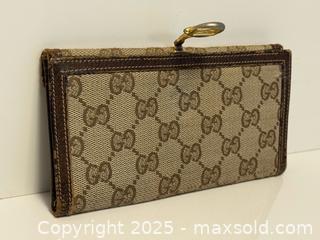 MaxSold Auction: Vintage Gucci Leather Wallet in Brown Monogram Canvas with Horsebit Clasp - Toronto (Ontario, Canada) PARTNER MANAGED Estate Sale Online Auction -  Glen Road
