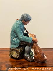 MaxSold Auction: Vintage Hand Painted Royal Doulton Figurine of Man with Dog The Master - Toronto (Ontario, Canada) PARTNER MANAGED Estate Sale Online Auction -  Glen Road