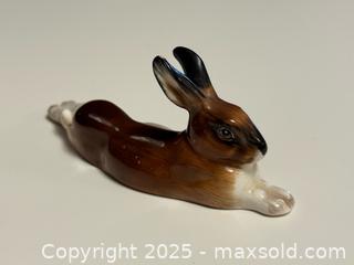 MaxSold Auction: Vintage Royal Doulton Bone China Rabbit Hare Figurine   - Toronto (Ontario, Canada) PARTNER MANAGED Estate Sale Online Auction -  Glen Road