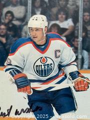 MaxSold Auction: Vintage Signed Wayne Gretzky Hockey Photo  - Toronto (Ontario, Canada) PARTNER MANAGED Estate Sale Online Auction -  Glen Road