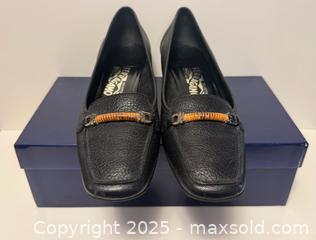 MaxSold Auction: Women’s Black Leather Salvatore Ferragamo Loafer Shoes - Toronto (Ontario, Canada) PARTNER MANAGED Estate Sale Online Auction -  Glen Road