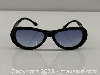 MaxSold Auction: Women’s Fendi Sunglasses  - Toronto (Ontario, Canada) PARTNER MANAGED Estate Sale Online Auction -  Glen Road