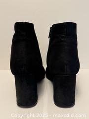 MaxSold Auction: Women’s Galeries Lafayette Black Suede Block Heel Zip Up Ankle Boots sz 39 - Toronto (Ontario, Canada) PARTNER MANAGED Estate Sale Online Auction -  Glen Road