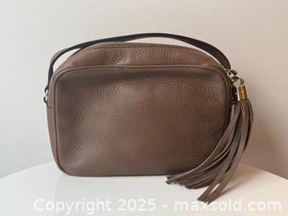 MaxSold Auction: Gucci Crossbody Interlocking G Soho Disco Small Brown Leather Bag - Toronto (Ontario, Canada) PARTNER MANAGED Estate Sale Online Auction - Esander Drive (STORAGE)