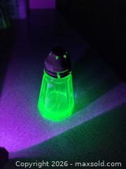 MaxSold Auction: Uranium Glass Salt and Pepper Shakers  - Victoria (British Columbia, Canada) SELLER MANAGED Downsizing Online Auction -  Brigadoon Place