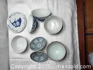 MaxSold Auction: Assorted Blue &#38; White Porcelain Bowls and Dishes, 9 Pcs - Toronto (Ontario, Canada) SELLER MANAGED Estate Sale Online Auction - Esander Drive (STORAGE)