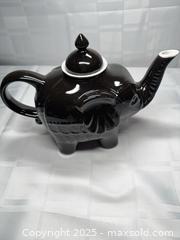MaxSold Auction: Elephant-Shaped Ceramic Teapot, Black Glossy, Unbranded, 16–32 oz - Toronto (Ontario, Canada) SELLER MANAGED Estate Sale Online Auction - Esander Drive (STORAGE)