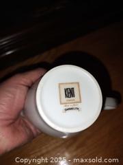 MaxSold Auction: Kent China B - Toronto (Ontario, Canada) Estate Sale Online Auction - Lesterwood Crescent