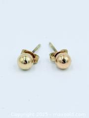 MaxSold Auction: Gold Stud Earrings  - Esquimalt (British Columbia, Canada) SELLER MANAGED Estate Sale Online Auction -  Lampson Street