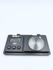 MaxSold Auction: Silver Pendant 23g - Esquimalt (British Columbia, Canada) SELLER MANAGED Estate Sale Online Auction -  Lampson Street