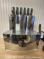 MaxSold Auction: KROMEX Kitchen Lot - Scarborough (Ontario, Canada) SELLER MANAGED Downsizing Online Auction - Kingston Road (STORAGE)