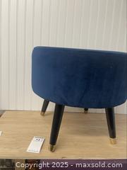 MaxSold Auction: Vintage Style Poof  Velvet Stool - Scarborough (Ontario, Canada) SELLER MANAGED Downsizing Online Auction - Kingston Road (STORAGE)