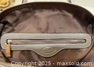 MaxSold Auction: Tod's DI-Styling Leather Handbag. - Mississauga (Ontario, Canada) SELLER MANAGED Estate Sale Online Auction - Greenbower Court