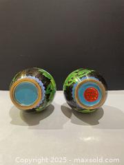 MaxSold Auction: (2) Vintage Asian Cloisonne Vases  - Richmond Hill (Ontario, Canada) SELLER MANAGED Reseller Online Auction - Highway 7 East (Shoppes Of The Parkway)