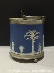 MaxSold Auction: Antique English Wedgwood Jasperware Biscuit Barrel / Cookie Jar  - Richmond Hill (Ontario, Canada) SELLER MANAGED Reseller Online Auction - Highway 7 East (Shoppes Of The Parkway)