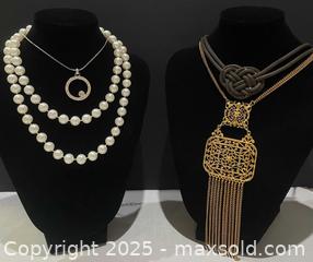 MaxSold Auction: Several Vintage / Pre-Loved Costume Necklaces  - Richmond Hill (Ontario, Canada) SELLER MANAGED Reseller Online Auction - Highway 7 East (Shoppes Of The Parkway)