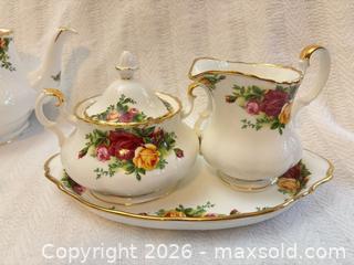 MaxSold Auction: Royal Albert Old Country Roses Bone China Teaset - Renton (Washington, USA) PARTNER MANAGED Downsizing Online Auction - South East 182nd Street
