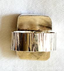 MaxSold Auction: Heavy Chunky Sterling Silver Ring with Purple Stone - Ottawa (Ontario, Canada) SELLER MANAGED Downsizing Online Auction - Barrie Avenue