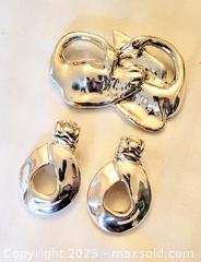 MaxSold Auction: Large Vintage Handmade Signed GW Sterling Silver Electroform Brooch &#38; Earrings Set  - Ottawa (Ontario, Canada) SELLER MANAGED Downsizing Online Auction - Barrie Avenue