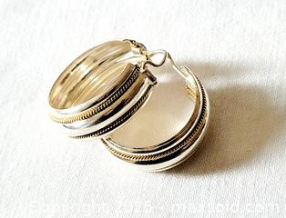 MaxSold Auction: Sterling Silver &#38; 10K Gold Hoop Earrings - Ottawa (Ontario, Canada) SELLER MANAGED Downsizing Online Auction - Barrie Avenue