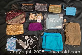 MaxSold Auction: (14) Purses, Clutches & Pouches – Mixed Lot - San Francisco (California, USA) PARTNER MANAGED Estate Sale Online Auction - 10th Street (CONDO)