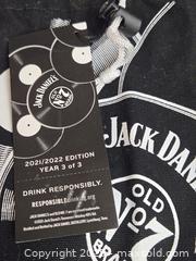 MaxSold Auction: (14) Purses, Clutches & Pouches – Mixed Lot - San Francisco (California, USA) PARTNER MANAGED Estate Sale Online Auction - 10th Street (CONDO)