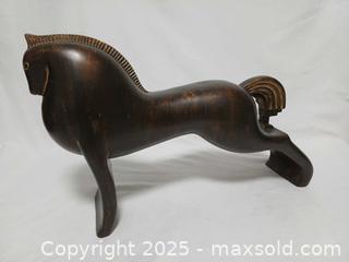 MaxSold Auction: Vintage Gio Ponti Wooden Horse Sculpture  - Toronto (Ontario, Canada) SELLER MANAGED Reseller Online Auction -  Queen Street West