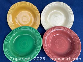 MaxSold Auction: Vintage 1940&#39;s Fiesta Ware Rimmed Soup/Pasta Bowls — Set of 8, including Forest green and Rose, Art Deco/Early mid-century - Toronto (Ontario, Canada) SELLER MANAGED Downsizing Online Auction - Shaw Street
