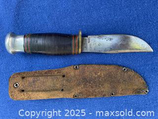 MaxSold Auction: William Rodgers Fixed-Blade Fishing/Hunting Cutter, &#34;I Cut it My Way&#34; Vintage 1950&#39;s - Toronto (Ontario, Canada) SELLER MANAGED Downsizing Online Auction - Shaw Street