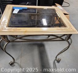 MaxSold Auction: GLASS END TABLE - Gravenhurst (Ontario, Canada) SELLER MANAGED Commercial Liquidation Online Auction - Progress Road