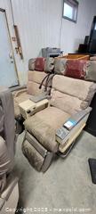 MaxSold Auction: VINTAGE AIRPLANE SEATS-10H - Gravenhurst (Ontario, Canada) SELLER MANAGED Commercial Liquidation Online Auction - Progress Road