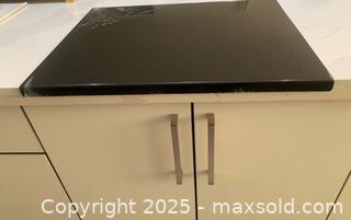 MaxSold Auction: Acrylic Chopping Board - Toronto (Ontario, Canada) SELLER MANAGED Moving Online Auction - Ridley Boulevard (CONDO)