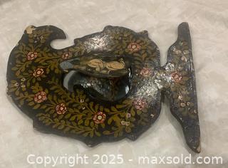 MaxSold Auction: Antique Mirror - Toronto (Ontario, Canada) SELLER MANAGED Moving Online Auction - Ridley Boulevard (CONDO)