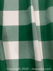 MaxSold Auction: Custom Made Draperies  - Toronto (Ontario, Canada) SELLER MANAGED Moving Online Auction - Ridley Boulevard (CONDO)