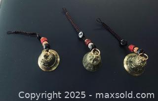 MaxSold Auction: Feng Shui Bells - Toronto (Ontario, Canada) SELLER MANAGED Moving Online Auction - Ridley Boulevard (CONDO)