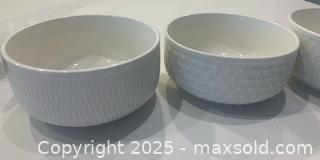 MaxSold Auction: Set of Ceramic Bowls - Toronto (Ontario, Canada) SELLER MANAGED Moving Online Auction - Ridley Boulevard (CONDO)