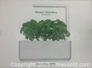 MaxSold Auction: Smart Garden - Toronto (Ontario, Canada) SELLER MANAGED Moving Online Auction - Ridley Boulevard (CONDO)